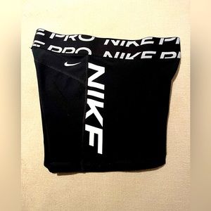 Euc Nike pro shorts